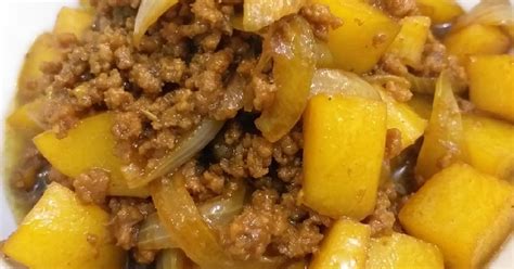Masak nggak ada yang mau? bukan begitu, tapi aku yang nggak mau, mas. (sementara aku tidak membayangkan apapun kecuali sesosok daging mentah kenyal yang siap soal rahim kering sudah tak kupikir lagi. Cara Masak Daging Giling Ayam Enak dan Mudah ! - TOMPEELE
