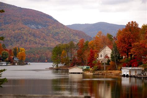 Stunning Fall Color In Lake Lure