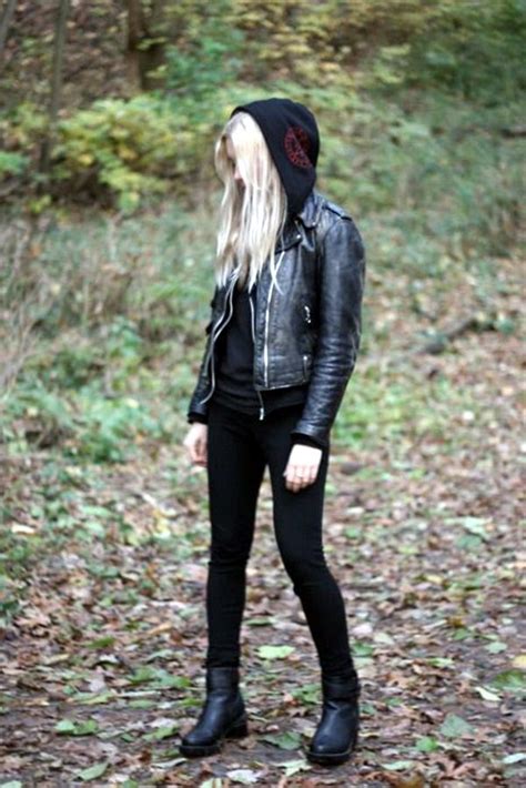 45 Notable Emo Style Outfits And Fashion Ideas Edgy Fashion Style