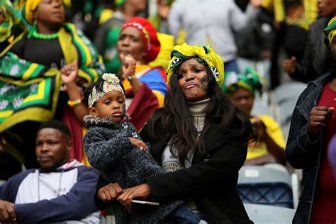 In Pictures Mourners Gather To Honour Mama Winnie At Memorial