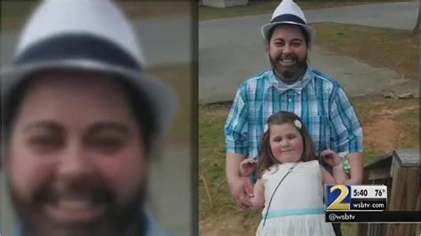 Single Mother Dressed As Dad Told She Cant Attend Father Daughter Dance