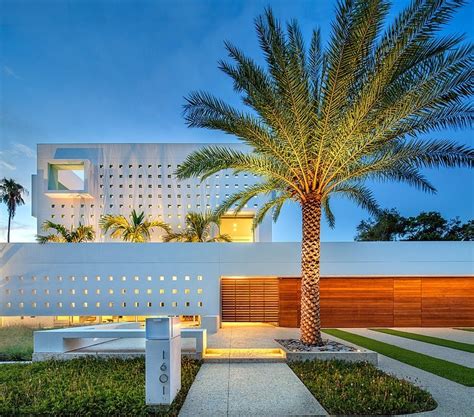 World Of Architecture Modern Florida Mansion By Office For Architecture