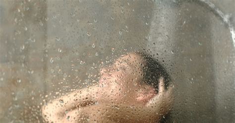 Sama ada si ibu itu tidak keluar darah. HUKUM DAN CARA MANDI HADAS SELEPAS BERSALIN. Jangan Keliru ...