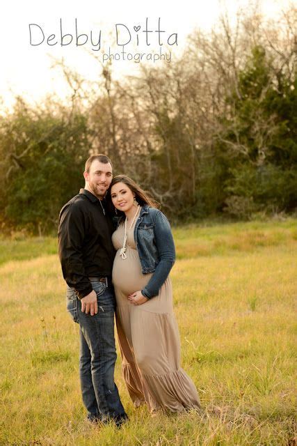 Country Urban Maternity Session Debby Ditta Photography Tomball TX