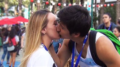 How To Kiss A Stranger Kissing Prank Card Trick Making Out With