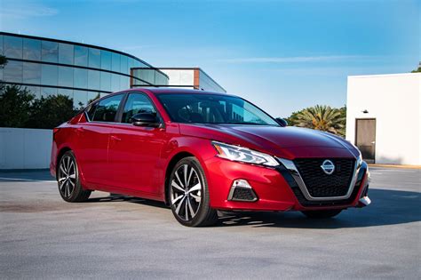 Nissan Ready To Kill Sedans In Home Market Carbuzz
