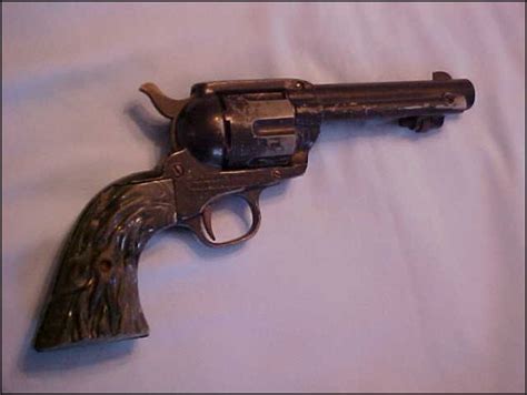 Old Crosman Single Action 22 Cal Air Gun Revolver Picture 3