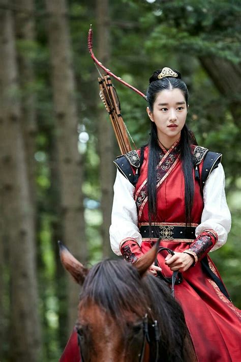 princess sukmyeong seo yeji hwarang korean traditional dress traditional dresses korean