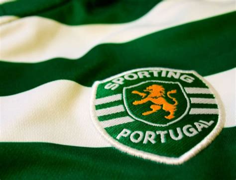 The total size of the downloadable vector file is 0.05 mb and it contains the sporting clube de portugal logo in.eps format along with the.gif image. Sporting Clube de Portugal Logo 3D -Logo Brands For Free HD 3D