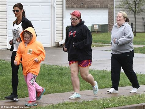 Honey Boo Boo Matriarch Mama June Is Bisexual Along With Daughter Pumpkin Daily Mail Online
