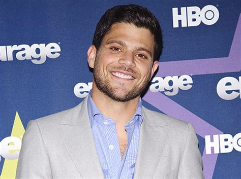 Entourage Star Jerry Ferrara Spends Time With Fans For Hurricane
