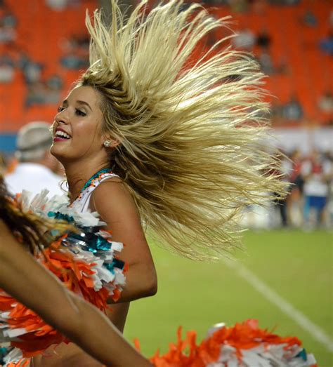 Explore the nfl miami dolphins player roster for the current football season. Miami Dolphins Cheerleaders | Lauren J | jackson1245 | Flickr