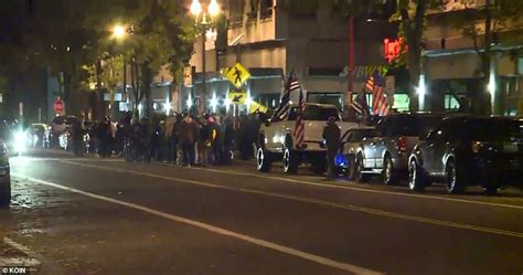 Police Declare A Riot In Portland After Blm Protesters Smash Windows Of Businesses Along Mlk