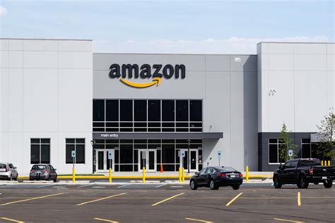Amazon Plans First Fulfillment Center In Little Rock Arkansas