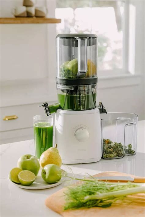 Spending Too Much On Fancy Juices Make Your Own With Our Top Cold Press Juicers Cold Press