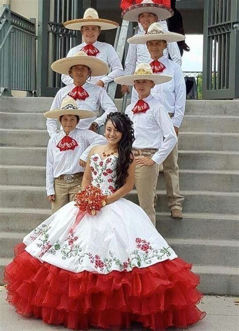 Vestido Charro Mariachi Quinceanera Dress Quinceanera Photoshoot Mexican Quinceanera Dresses