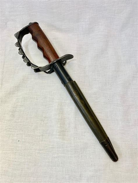 Sold Price Mint Wwi 1917 Us Trench Knife February 2 0120 800 Pm Est