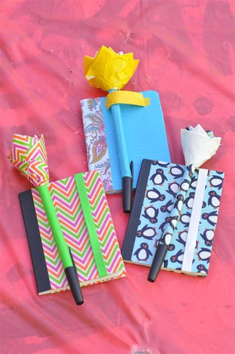 33 Diy Easy Crafts With Duct Tape Duct Tape Crafts Tape Crafts