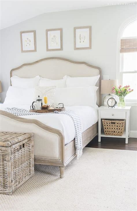 Master Bedroom Retreat And Breakfast In Bed Mothers Day Inspiration