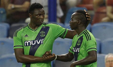 Hear from victor wanyama as he won february's premier league goal of the month for his bullet strike against liverpool at. Che Man LMREDS: Sebahagian Pemain Enggan Memberikan Bola ...