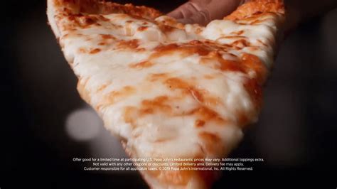 Papa John´s On New Extra Cheesy Alfredo Pizza On Garlic Parmesan Crust Ad Commercial On Tv 2020