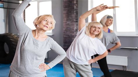 pratiquer la gym douce est bon pour les personnes âgées adrénaline 112