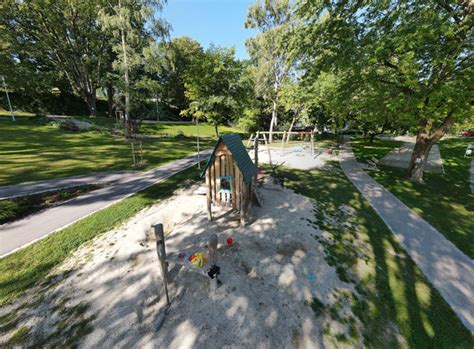 Ihre bank vor ort hilft ihnen gerne weiter. Mehrgenerationenpark in Landau a.d. Isar