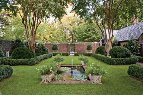 The Souths Best Gardens Southern Living