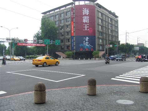 後壁 新營 柳營 林鳳營 隆田 拔林 善化 南科 新市 永康 大橋 臺南 保安 仁德 中洲 長榮大學 沙崙. 中山駅周辺：台北|観光･エリアガイド|MRT|台北メトロ探訪