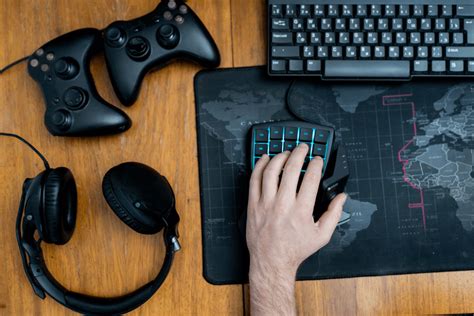 5 Best One Hand Keyboard For Gaming Pc In 2023 By Gamers