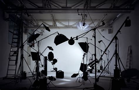 Portrait Photography Studio Lighting Setup On Deluxe Interior Lighting Design