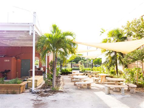 19 Best Outdoor Restaurants In Miami Miami The Infatuation