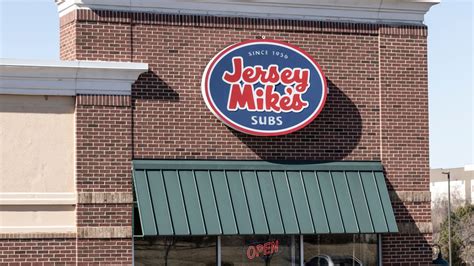 Everything You Need To Know About Jersey Mikes Subs