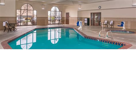 Hampton Inn And Suites Boise Meridian Pool Pictures And Reviews Tripadvisor