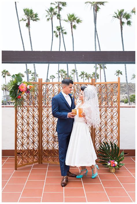 Mid Century Modern Wedding Inspiration With Tropical Retro Vibes Love