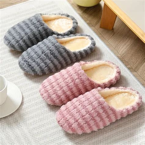Womens Striped Plush Slippers Warm And Cozy Closed Toe Fuzzy Shoes