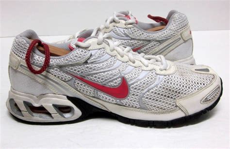 Nike Air Max Torch 4 White Running Cross Training Athletic Shoes