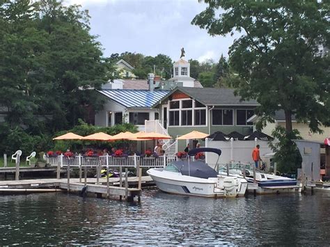 These 9 Restaurants Have The Best Views In New Hampshire New England