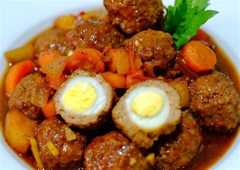 Shutterstock/kristina ismulyaniilustrasi semur telur puyuh. Resep Semur Bola2 Daging isi telur Puyuh oleh Meidhy Chan ...