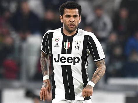 Pogba, coman, pirlo, khedira, alves now barcelona identify bellerin as ideal candidate to replace dani alves i say every year that england is. Champions League » News » Former Barca star Alves ready to ...