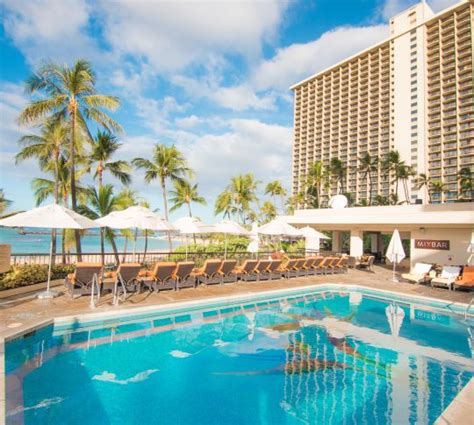 Pools Hilton Hawaiian Village