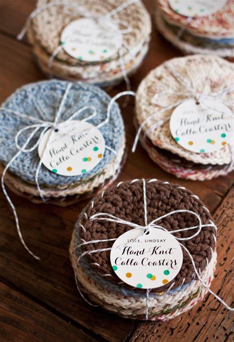 From decorating your christmas tree to crafting handmade gifts for your loved ones, get the festive fun started with unique ways to personalise every detail of the season. Handmade Gift Idea: Knitted Coasters | Sewing crafts ...