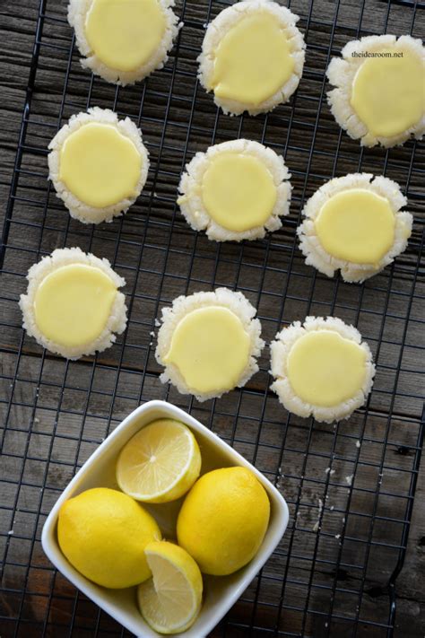Form dough into small balls (about 1 tbsp.), and drop into a bowl of. Lemon Meltaway Cookies - The Idea Room