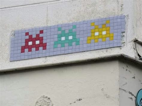 Spave Invader By Stairs To Sacre Couer Montmartre Paris Space