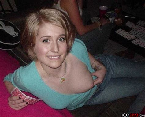 Allison Mack Topless Cell Phone Pics Leaked