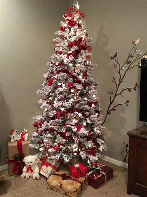 Flocked Christmas Tree Decor Ideas