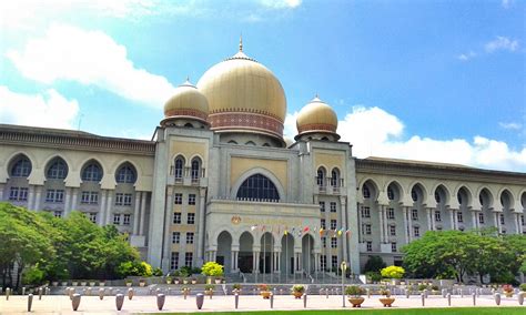 For faster navigation, this iframe is preloading the wikiwand page for palace of justice, putrajaya. Batal Islam kanak-kanak: Keputusan Mahkamah Persekutuan ...