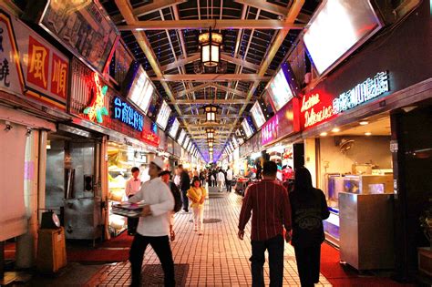 5 Best Night Markets In Taipei Taipei Market Shopping Go Guides