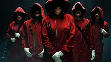 Money heist is a spanish heist crime drama television series created by álex pina. Perché i personaggi della Casa di Carta hanno nomi di città?