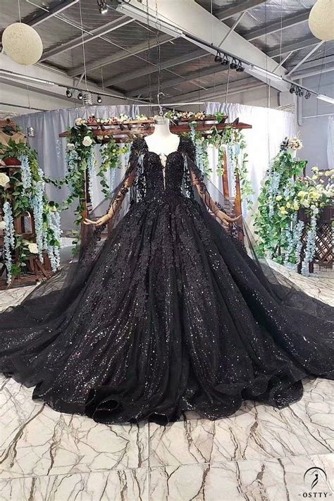 Black Slim Fit Luxury Long Trail Flower Wedding Dress Ostty Goth
